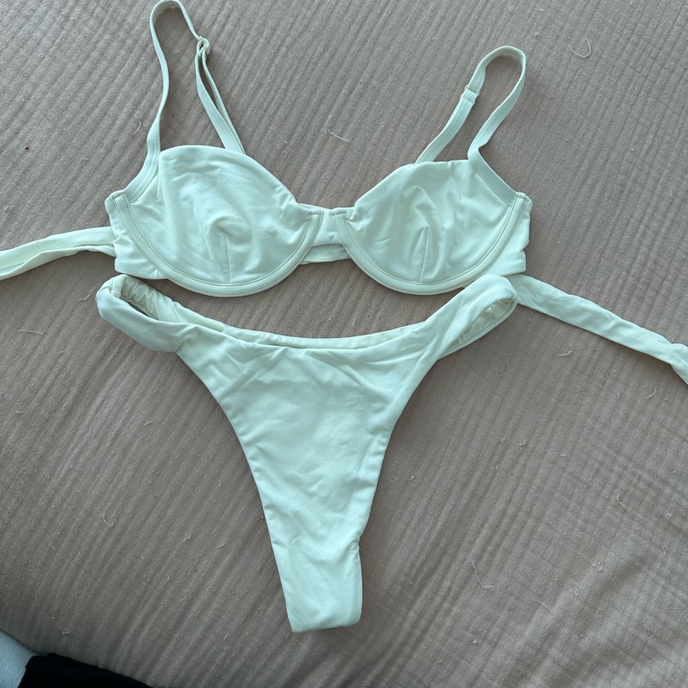 Monday Swimwear Capri Top & Byron Thong